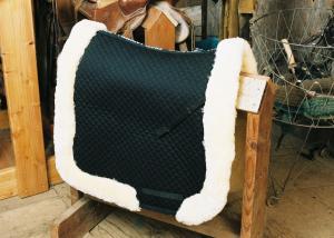 Dressage Saddle Blanket with Complete Lining & Full Roll Edge Black